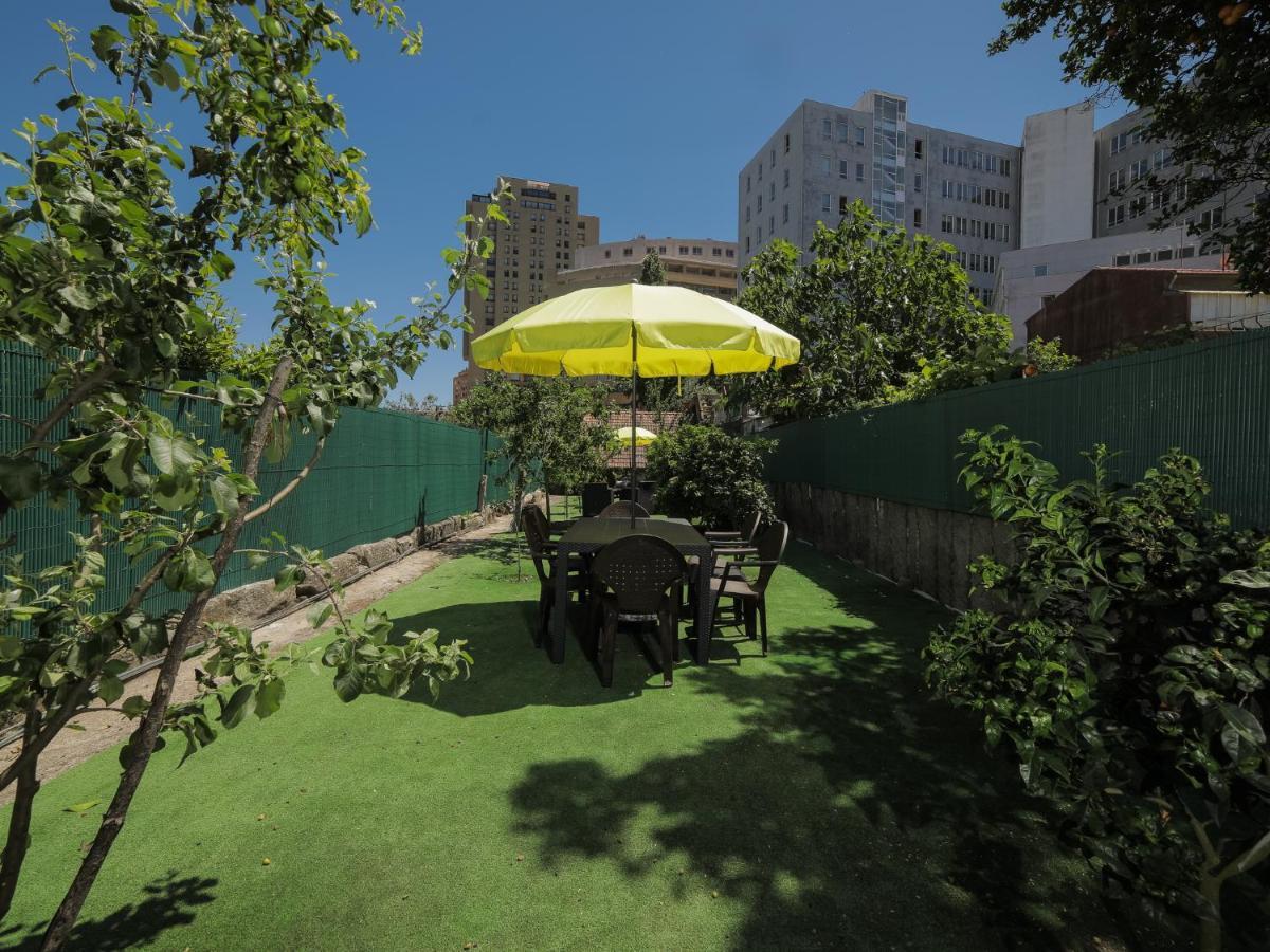 빌라노바데가이아 Oporto Guest Isac Garden W/ Parking 아파트 외부 사진
